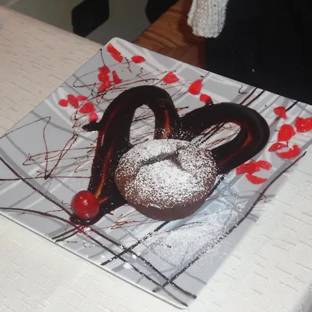 Casale L'antico Carro 4* Кортона