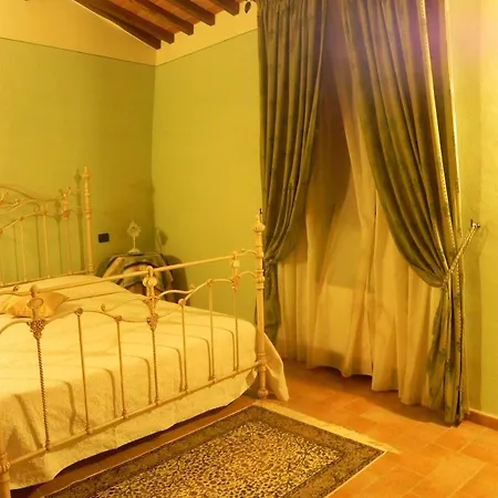 Casale L'antico Carro Bed & Breakfast