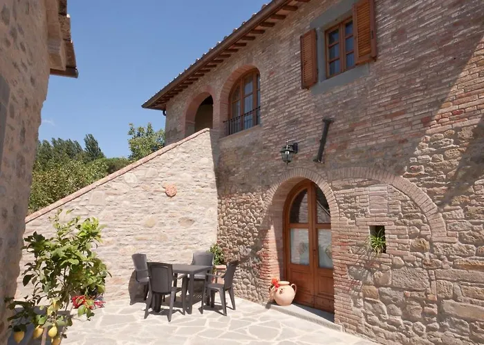 Bed and Breakfast Casale L'antico Carro 4*