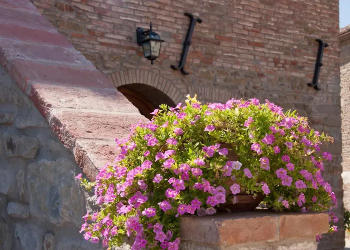 Bed and Breakfast Casale L'antico Carro 4*