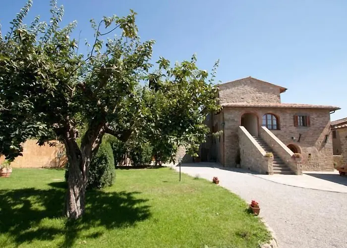 Bed and Breakfast Casale L'antico Carro 4*