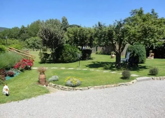 Bed and Breakfast Casale L'antico Carro 4*